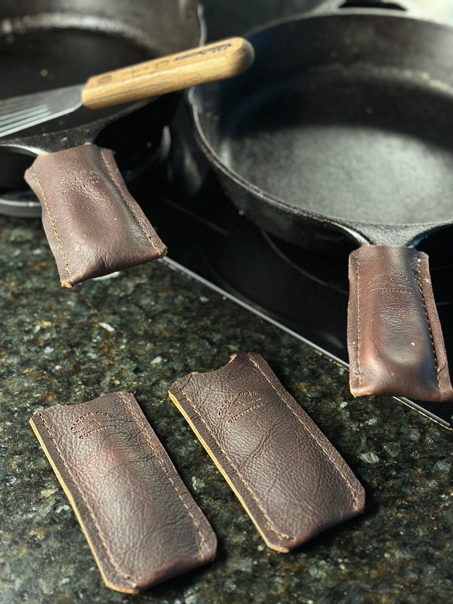 Leather skillet handle sleeve