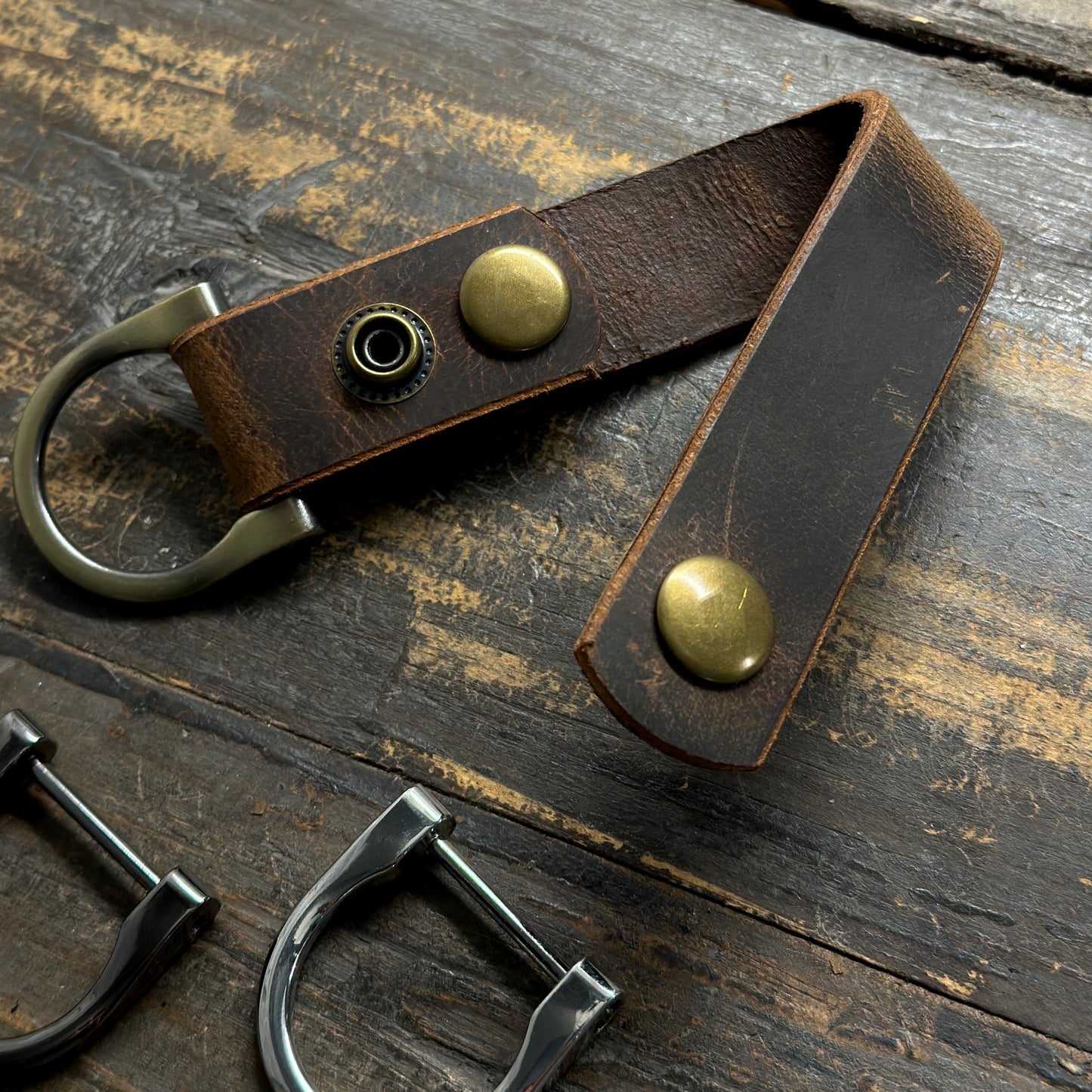 Removable Dangler