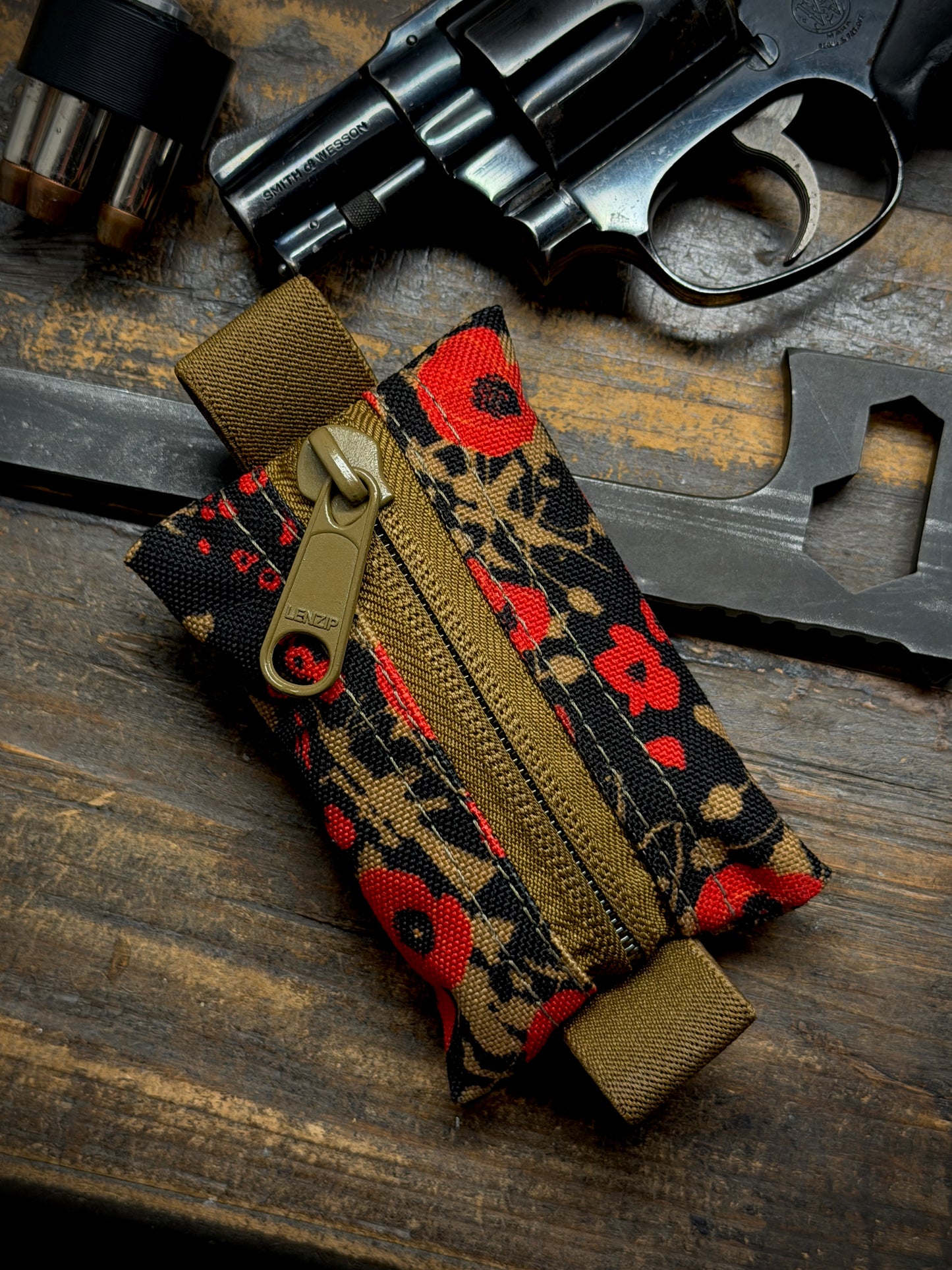 The Clipper Pouch