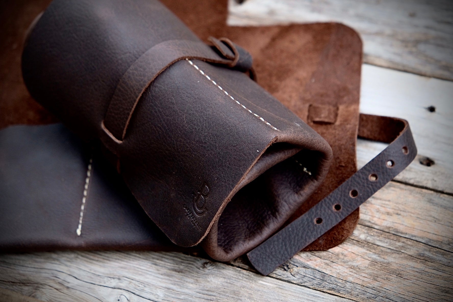 Premium Leather Pipe / Tobacco Roll