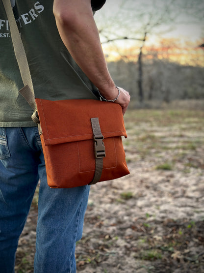 Cascade Field Bag