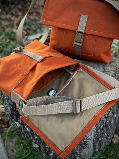 Cascade Field Bag