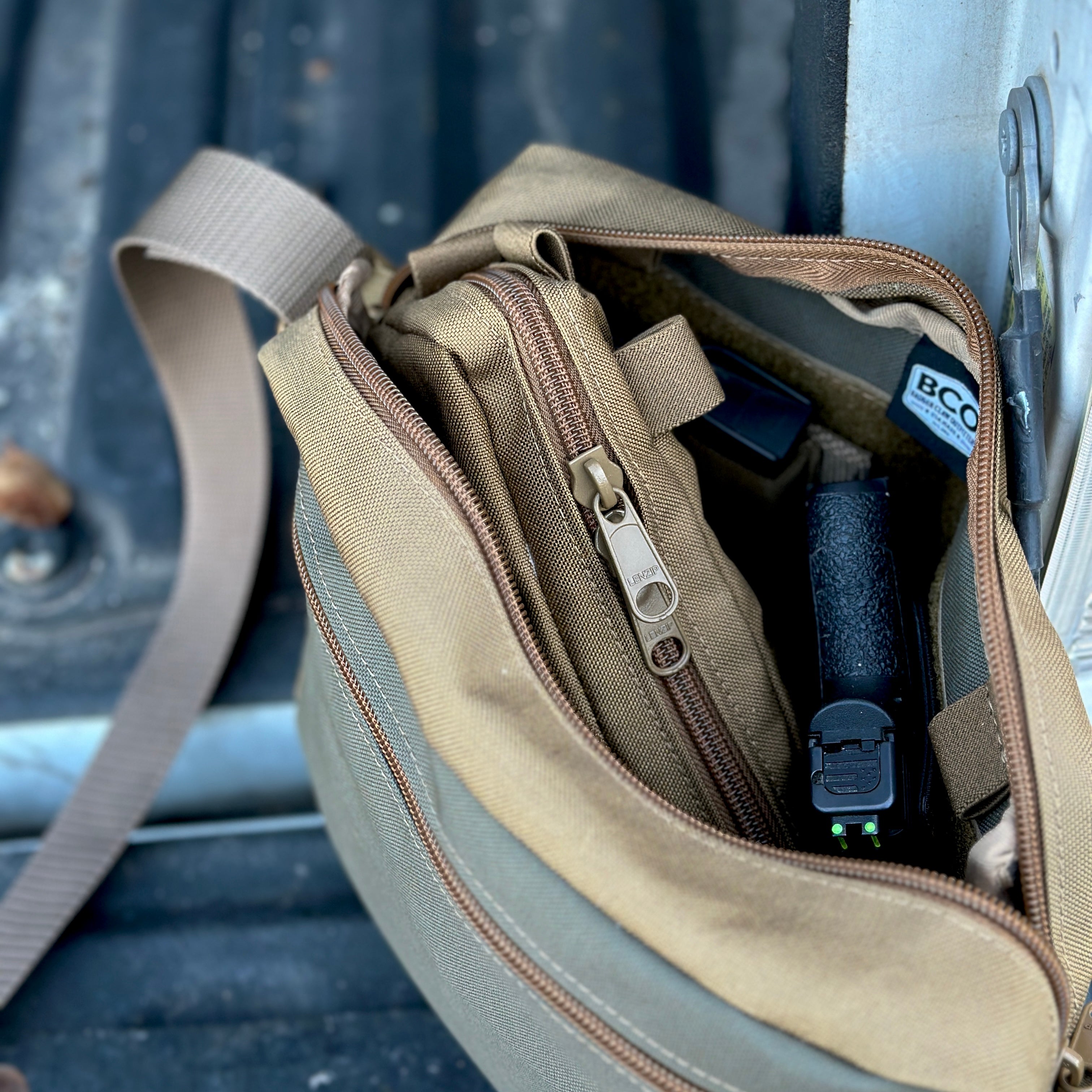Badger Claw Outfitters Utility Pouch - Thumbnail 4